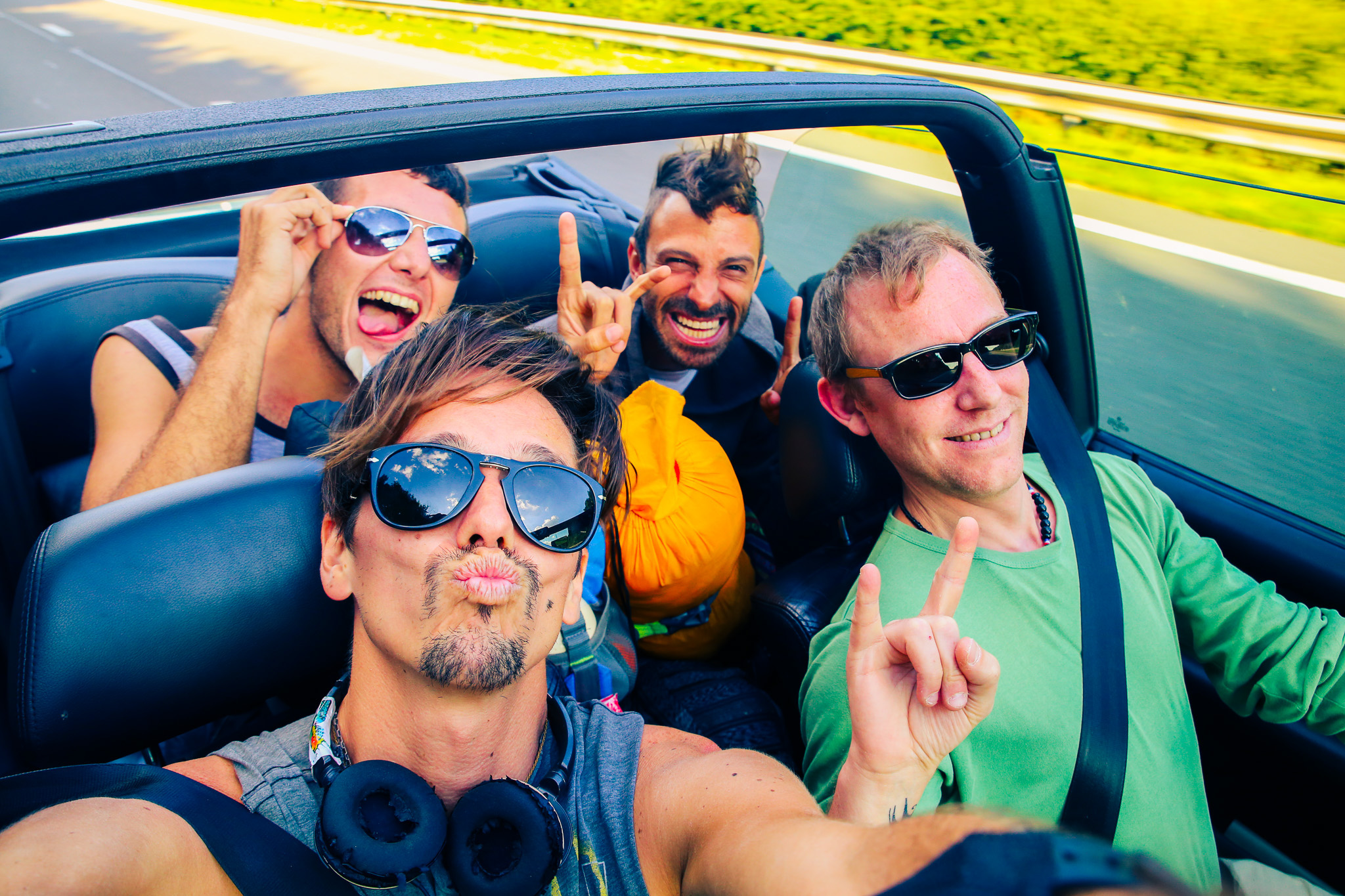 Llegamos a Bruselas con mucho Style ;)#Hitchhiking #travel #eu